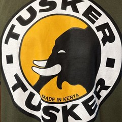 NWT TUSKER TUSKER Made In Kenya Dark Green Shirt Size Medium Elephant Styled