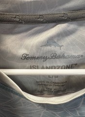 Men’s L Tommy Bahama Island Zone Crew Neck Shirt Fishing Beach Outdoor Tye Dye