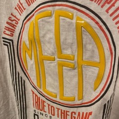 Mecca Men’s Grey and White T-shirt