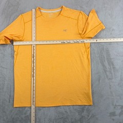 Arc’teryx Cormac Crew Neck Logo T Shirt Mens Large Yellow Performance Hike NWOT