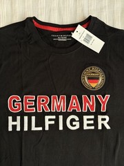 Tommy Hilfiger Germany Men’s XL T-shirt Patches/Embroider New With Tags (23×29)