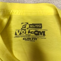 Y2K Volcom Stone Skateboard T-shirt Mens XL Slim Yellow Logo Spellout