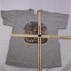 Fruit of the Loom T-Shirt Mens Dont Tread on Me Size Medium Rattlesnake Gray