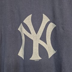 MLB NY Yankees Adults Baseball Fan TShirt Logo Size XL Blue Team Sports