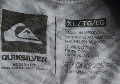 Quiksilver T-Shirt Men’s Sz XL Modern Fit Mountain and Wave Classic Surfing Tee