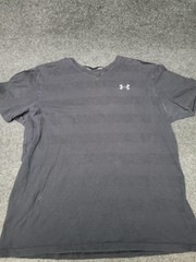 Under Armour Shirt Mens Large Black HeatGear Logo Crew Neck Moisture Wicking
