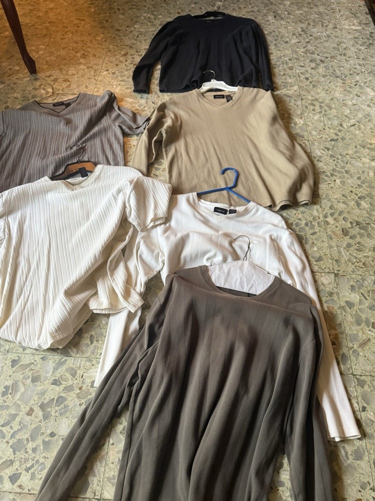 Claiborne Men’s Knit Shirt Lot – SS (2) Cream Olive; LS (4) Cream Olive Tan Blk