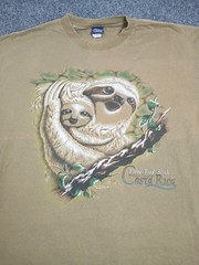 Vintage Three Toad Sloth T Shirt Mens Size XL Costa Rica Baby Short Sleeve 90s