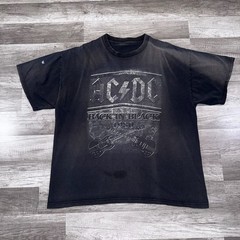 Vintage AC/DC Back in Black 1980 Concert Graphic T-Shirt