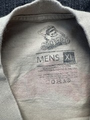 Suavecito Haircare Brand Shirt Men’s Size XL Beige/Red Double-Sided Graphic Tee