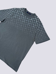 LOUIS VUITTON Classic Gradient Monogram Motif T-Shirt Gray Mens Tee Size L