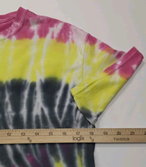 New Tie Dye Men’s Medium T-Shirt Pink Yellow Multicolor Swirl Spiral