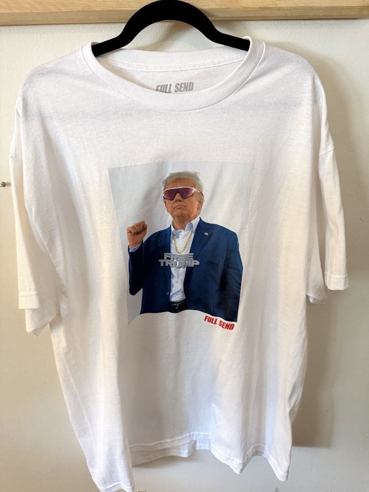 Full Send XL FREE TRUMP T-Shirt White Never Worn Original