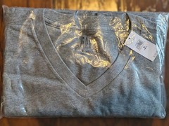 Gap Classic V-Neck Men’s Size M Tall Medium Heather Grey T-Shirt NWT