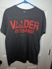 Star Wars “Vader Is Coming Look Busy” Men’s T- Shirt Size M