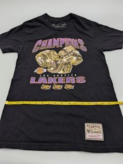 Mitchell & Ness Lakers Champions T Shirt – Small Black NBA Finals Rings Hardwood