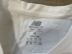New Balance Hoops Graphic Mens Sz M T-Shirt Basketball Crewneck Tee White