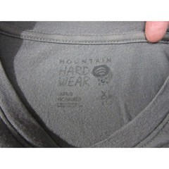 Mountain Hardwear Shirt Mens XL Gray Base Layer Long Sleeve Outdoor Hiking