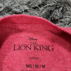 Disney Lion King Hakuna Matata Shirt Mens Medium Red Simba Pumbaa Timon Logo Tee