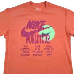 Nike World Tour T Shirt Mens Small Orange Move Your Body Move Your Sole Tennis
