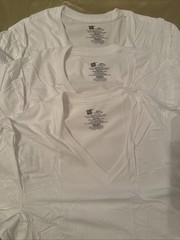 NEW No Packaging Hanes 3 Pack Sweat Block Tee Shirts V-Neck White Size M 38- 40″