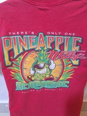 Vintage Pineapple Willy’s Beachside FL Red Graphic T-Shirt Men’s Small