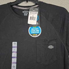 DICKIES Cooling Shirt Mens Medium Black Pocket Tee Lightweight Work Fast Dry NWT