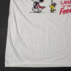 Peanuts Snoopy And Woodstock USA America – Licensed Cartoon T Shirt – Unisex L
