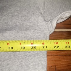 Men’s XL Gray VOLVO Graphic Logo Crew Neck Short Sleeve Tee