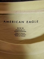 American Eagle Standard Fit Mens Shirt Med 26″ Sleeves 19″ Shoulders 27″ Length