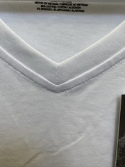 NEW Kenneth Cole Men’s XL White Core Edit V-neck Short Sleeve T-Shirt