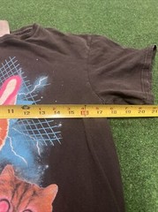 Mens T-Shirt Medium Space Cats Cosmic Laser Eyes Black Neon Pink Glasses Retro