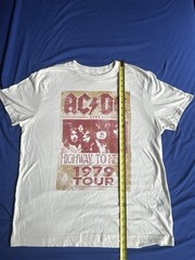 AC/DC Graphic T-Shirt Mens Large Cream Highway To Hell 1979 Tour Rock Band Tee