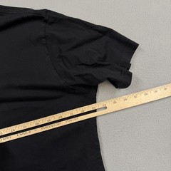 Uniqlo Shirt Mens Large Black One Piece Luffy Law Anime Graphic T-Shirt Tee