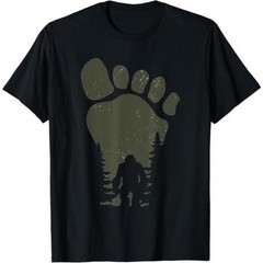 T-shirt for men Sasquatch Bigfoot In The Forest Footprint T-Shirt funny graphic