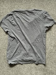 Gucci V-neck t-shirt Grey Studded Shiny Men Size Small Made in Italy G Logo
