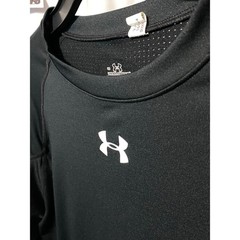 UNDER ARMOUR HEATGEAR SHIRT — Black Loose Fit Long Sleeve Men’s Large