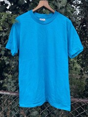 NOS! Vintage 90s HANES Heavyweight BLANK Blue Single Stitch 50/50 T Shirt Medium