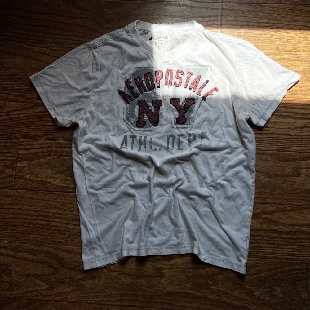 Y2K Vintage Aeropostale NY Graphic Tee XL Streetwear Grunge Skater Shirt
