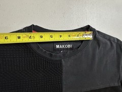 Makobi Men’s Black Patchwork T-Shirt Geometric Textured Paneled Crew Neck Size M