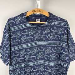 VTG Anvil Allover Gecko Print T-Shirt Size XL Navy Blue Turquoise Crewneck USA