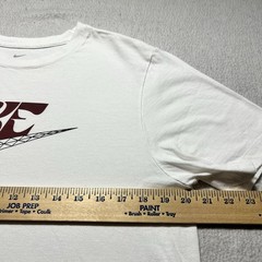 Nike Geometric Swoosh Graphic T Shirt White Mens Medium Streetwear