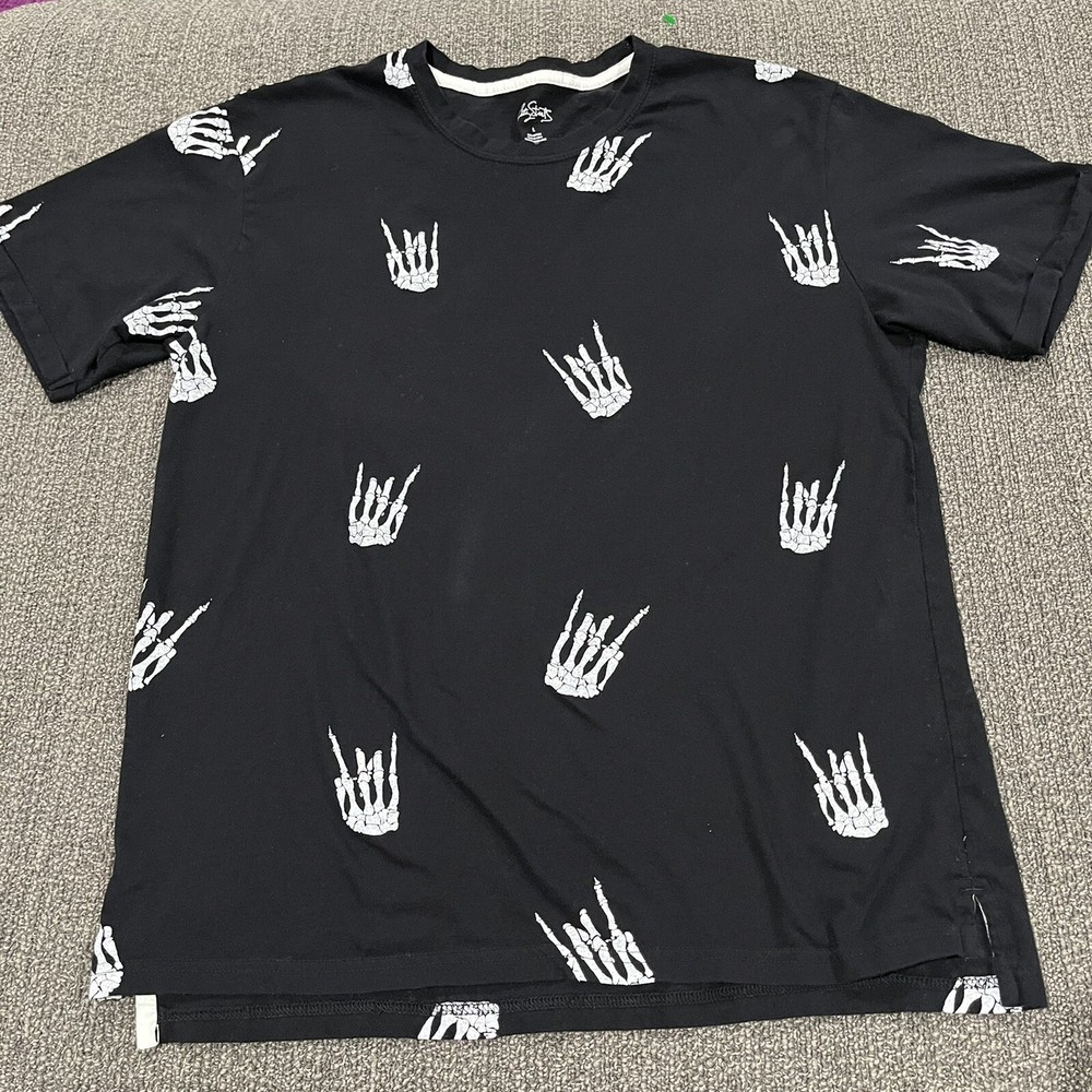 City Streets Mens T Shirt Large L Logo Skeleton Rock On Rolled Short Sleeve