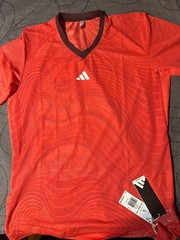 ADIDAS TENNIS PRO FREELIFT MESH SLIM FIT LUCID RED V COLLAR SHIRT SIZE L MEN $80