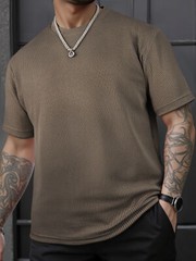 Men’s Short Sleeve Round Neck T-Shirt Classic Casual Slim Fit Shirts