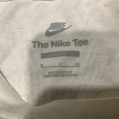 Nike Radiant Sole T-Shirt Sz Small Loose Fit Short Sleeve Tee