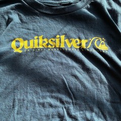 Quiksilver Graphic Tee Dark Blue Yellow Spellout