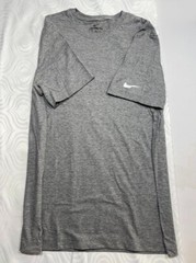 NEW Original The Nike Tee Core Men’s Athletic Cut Short Sleeve Shirt Cotton