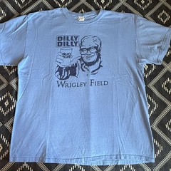 HARRY CARARY Dilly Dilly Wrigley Field Bud Light Beer T-Shirt. XL Preowned NV