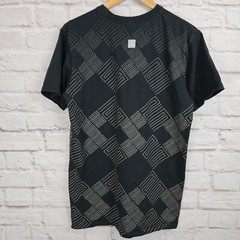 Jordan Men’s Large Black Graphic T-Shirt Geometric Pattern Jumpman Logo • Read